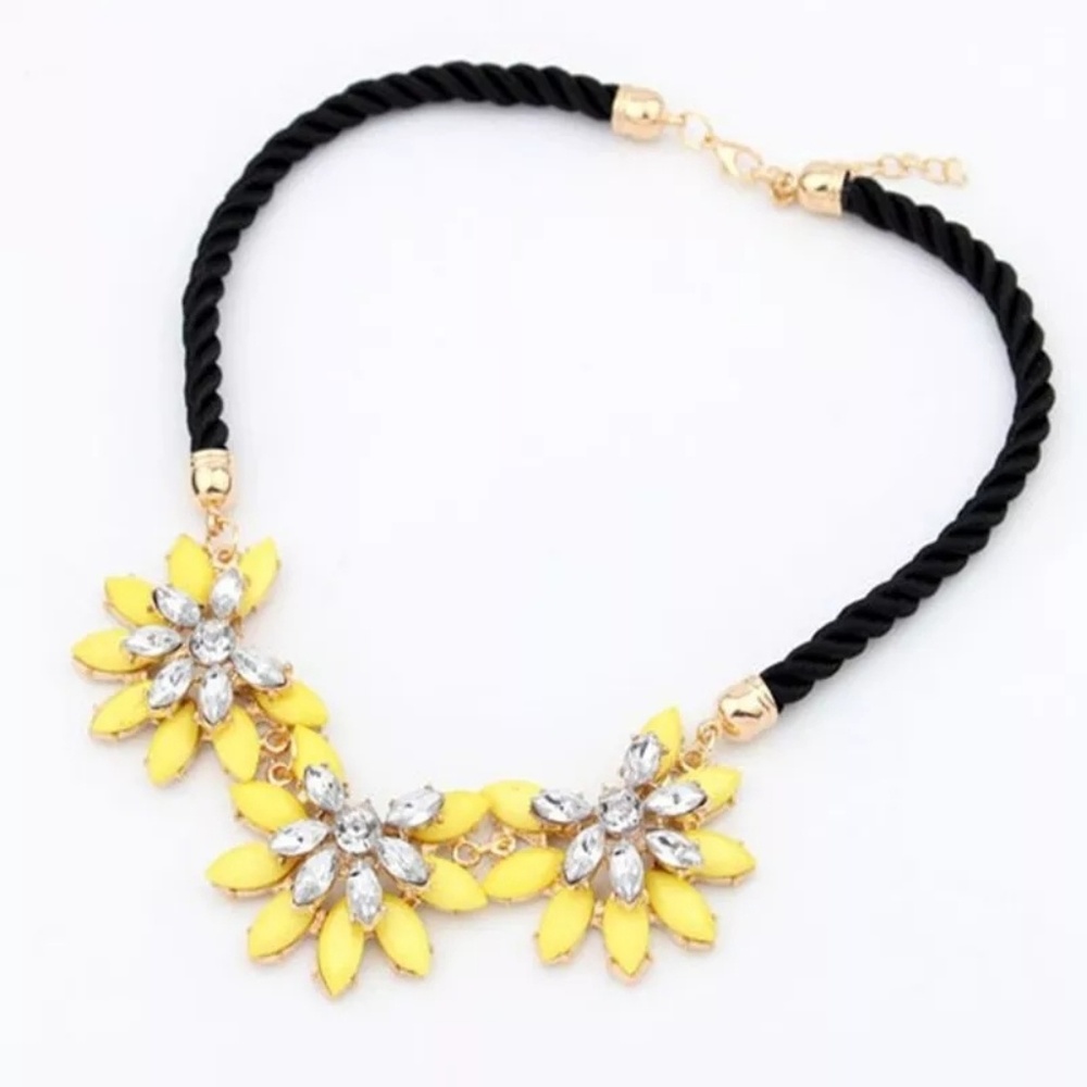 New Jewelry For Women Exaggerated Temperament Swee - Picture 1 of 1